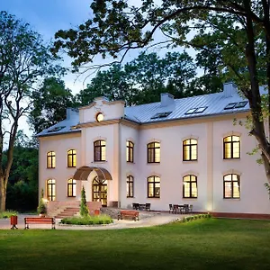https://modlin-palace.warsawhotelspoland.com